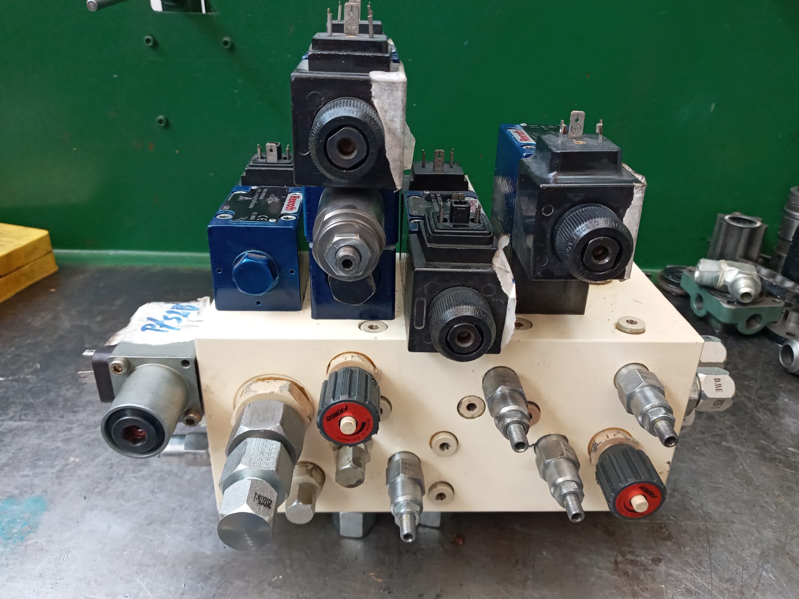 Reparacion cilindros HP400